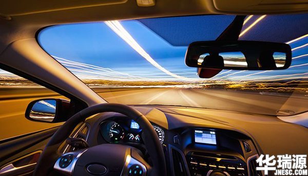 出事故先撞哪个?自动开车也会做选择啦!