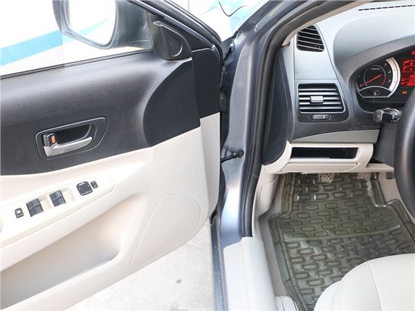 奔腾B50 2012款 1.6L  3万5达成你的有车梦