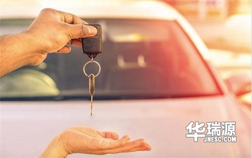 “没中间商赚差价”，一流广告、二流车商！