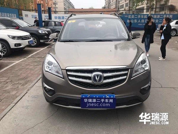 不到5万元就能买到的SUV—长安CS35，运动时髦配置丰富