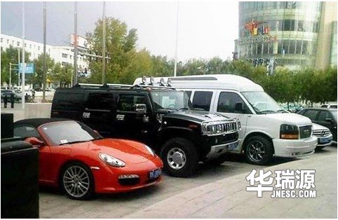 为何不少人喜欢二手豪车?看完这类你就了解了