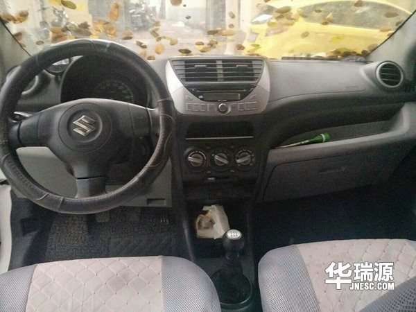 热点小车铃木奥拓，购买二手车，选择适合