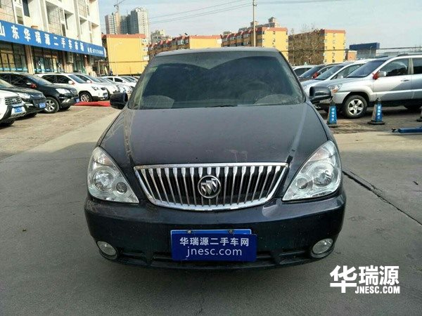 山东别克GL8二手车，家用商务，选择更适合