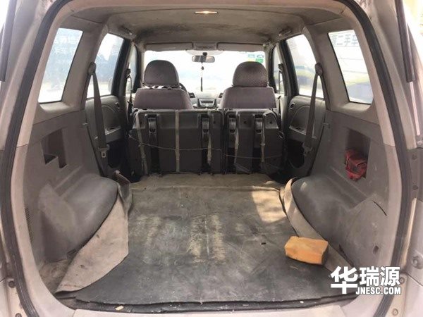 三菱君阁，多功能休旅车型，只售2.65万