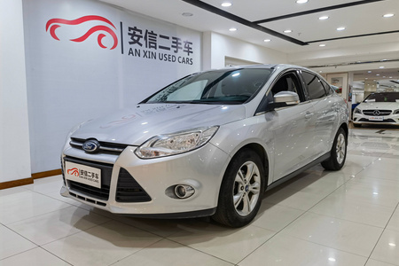 绵阳二手福特福克斯 2012款 三厢 1.6L 手动 风尚型