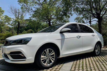巴中二手吉利帝豪 2020款 1.5L CVT 豪华型