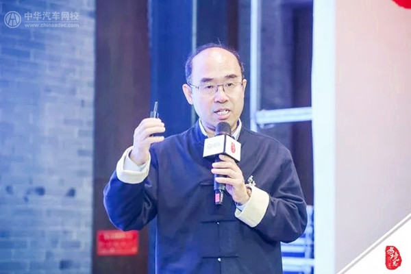 专家剖析车市发展势头 详述2019年汽车市场走向!