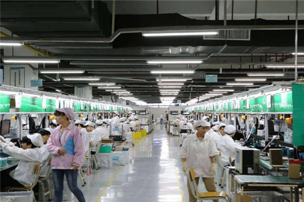图一工资3千，图二工资6千，图三工资2万，你想到哪里工作？