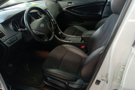 荆州二手现代索纳塔 2013款 2.0L 自动 GLS 领先版