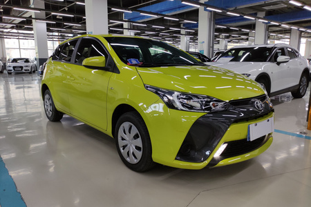 乌鲁木齐二手丰田YARiS L 致炫 2017款 1.5E CVT 劲速升级版 国Ⅴ