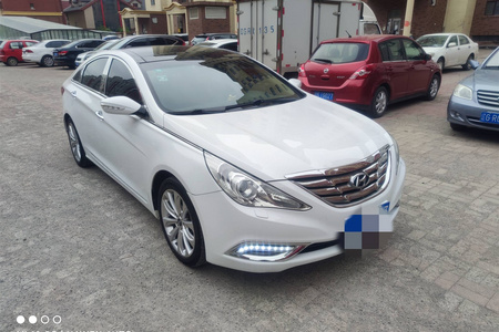 锦州二手现代索纳塔 2011款 2.0 LUXURY 自动至尊版