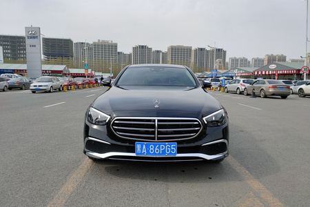 哈尔滨二手奔驰E级 2021款 E 300 L 尊贵型