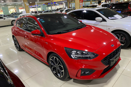 西双版纳二手福特福克斯 2020款 两厢 EcoBoost 180 手自一体 ST Line
