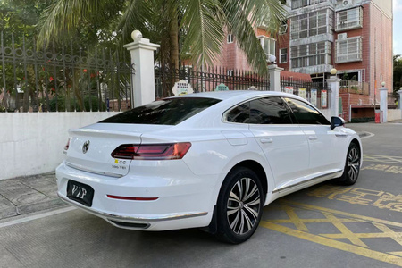 连云港二手一汽二手大众CC 2020款 330TSI 双离合 魅颜版 国V