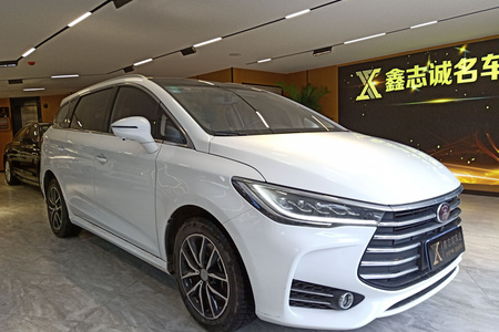 哈尔滨二手比亚迪宋MAX 2018款 1.5TI 双离合 智联尊享版 6座