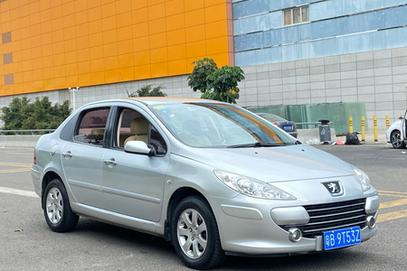 深圳二手标致307 2010款 三厢 1.6L 自动 舒适版