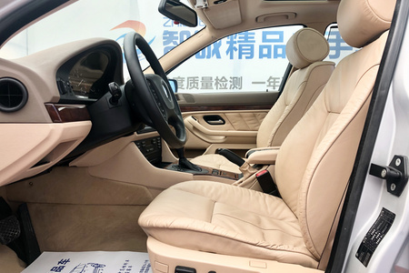 泰安二手宝马5系 2003款 520i 2.2L 手自一体