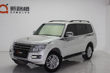 东营二手三菱帕杰罗 2018款 帕杰罗97 GLS3.8L 五门中东版 天窗自动