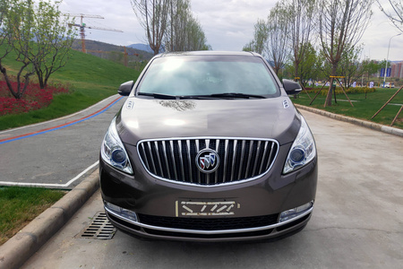 酒泉二手别克GL8 2014款 3.0L SIDI旗舰版