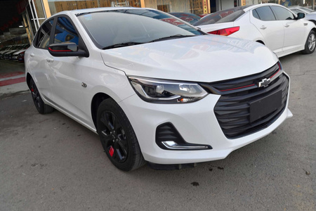 潍坊二手雪佛兰科沃兹 2020款 Redline 325T 手自一体 欣耀版
