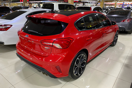 西双版纳二手福特福克斯 2020款 两厢 EcoBoost 180 手自一体 ST Line