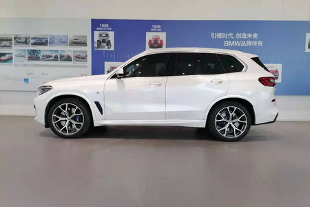 北京二手宝马X5 2019款 xDrive40i 尊享版 M运动套装