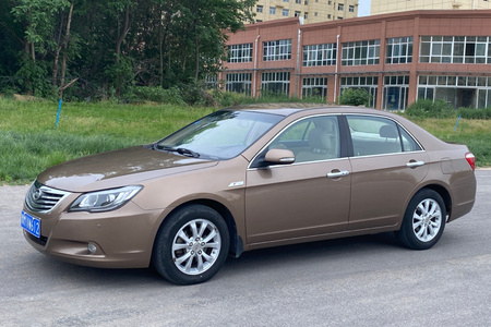 三门峡二手比亚迪G6 2013款 1.5TI 手动 尊贵型