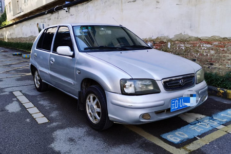 曲靖二手一汽夏利 2007款 A+ 1.0 两厢 手动