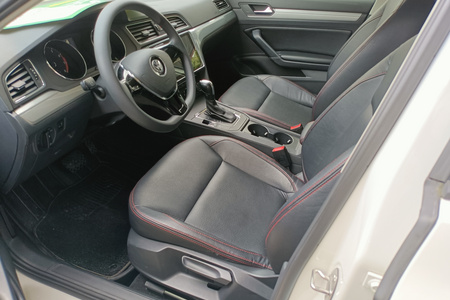 荆州二手大众凌渡 2015款 1.4T DSG 230TSI 风尚版