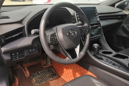 临沂二手丰田亚洲龙 2019款 2.0L CVT 豪华版 国VI