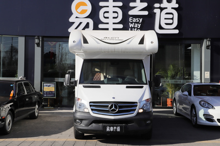 北京二手奔驰Sprinter 2015款 3.5L 自动7座飞球牌 商务车