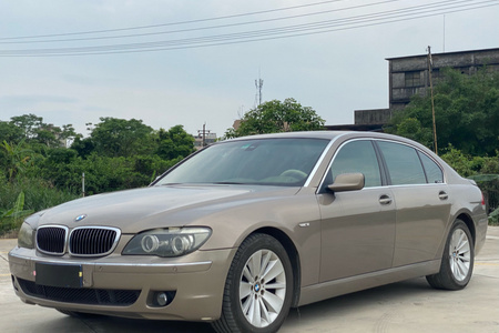 钦州二手宝马7系 2007款 730Li 3.0L 手自一体 简配版