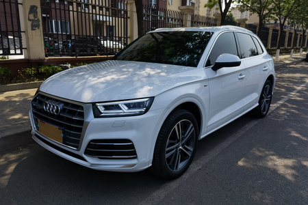 北京二手奥迪Q5L 2020款 40 TFSI 荣享时尚型