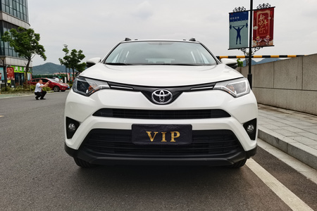 金华二手丰田RAV4荣放 2019款 2.0L CVT 两驱 风尚X限量版 国V