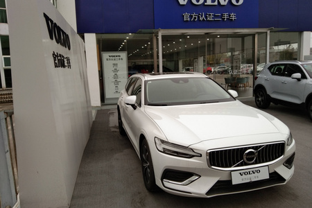 舟山二手沃尔沃V60 2020款 T4 智逸豪华版