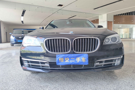 临沧二手宝马7系 2013款 740Li 3.0T 手自一体 领先型