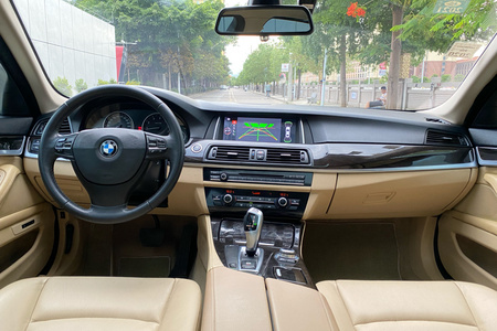 汕头二手宝马5系 2012款 523Li 2.5L 手自一体 领先型