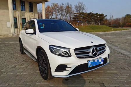 唐山二手奔驰GLC 2018款 改款 GLC 260 4MATIC 动感版