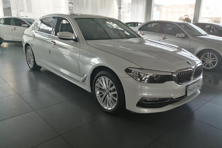 信阳二手宝马5系 2019款 530Li 领先版 M运动套装