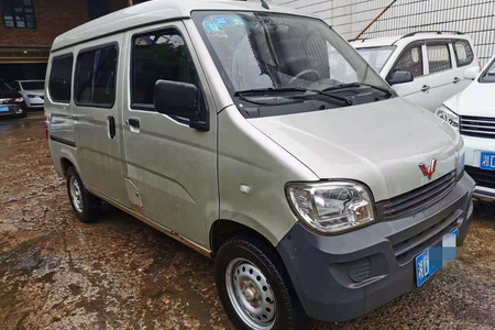 衡阳二手五菱之光 2013款 1.0L 手动  实用型 7座