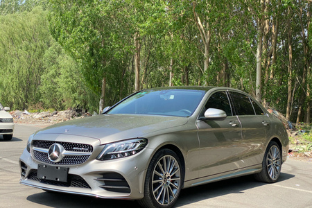 哈尔滨二手奔驰C级 2019款 C 260 L 运动轿车