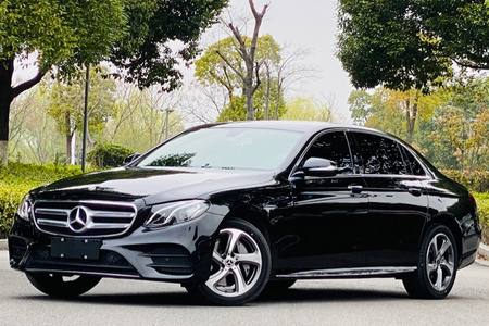 南京二手奔驰E级 2019款 E 300 L 豪华版 运动轿车