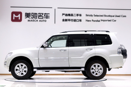 南阳二手三菱帕杰罗 2020款 3.0L 豪华越野版