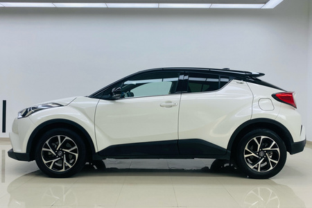 嘉兴二手丰田C二手HR 2018款 2.0L CVT 酷跑领先版 国V