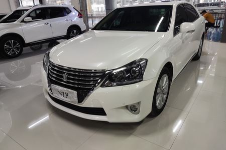 信阳二手丰田皇冠 2012款 V6 2.5L Royal 导航版