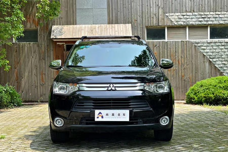 南通二手三菱欧蓝德 2014款 2.4L 四驱 豪华7座 超值版