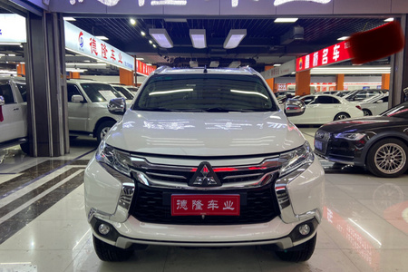 哈尔滨二手三菱帕杰罗·劲畅 2019款 帕杰罗·劲畅3.0L中东版