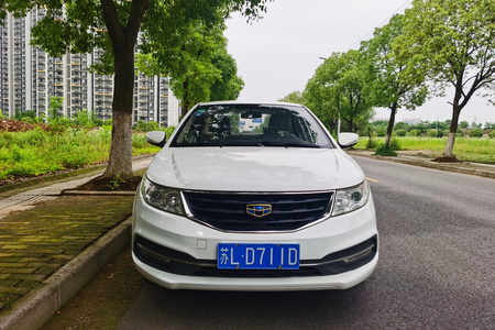 镇江二手吉利远景 2015款 1.5L 手动 进取型