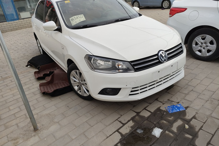 呼和浩特二手大众捷达 2015款 1.6L 自动舒适型