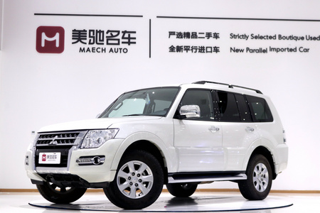 南阳二手三菱帕杰罗 2020款 3.0L 豪华越野版